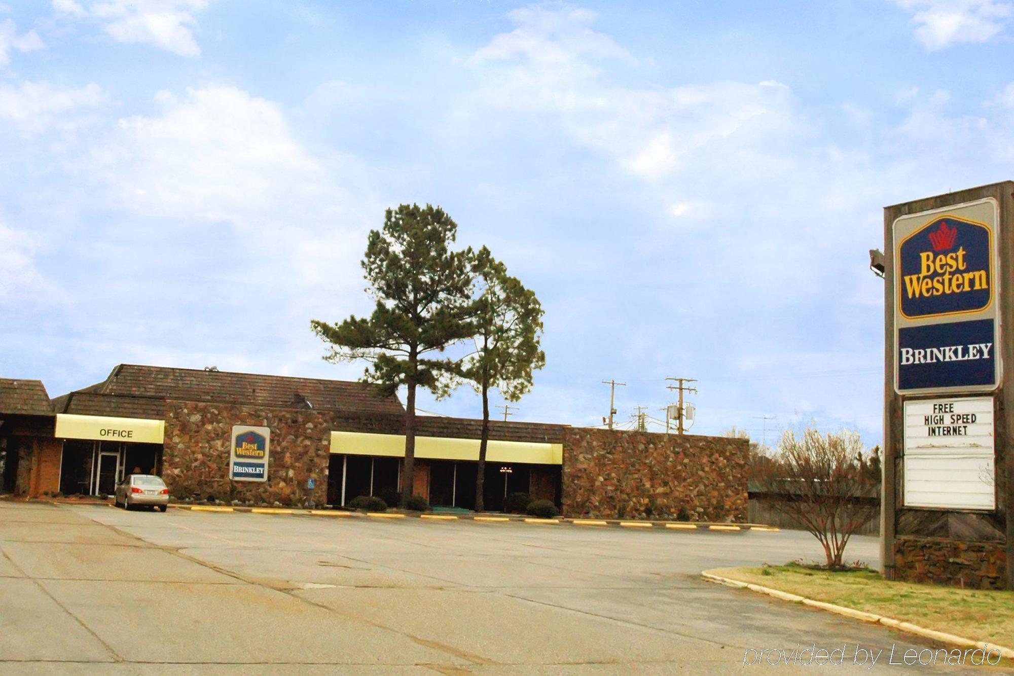 6-brinkley, Ar 2*