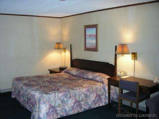 6-brinkley, Ar